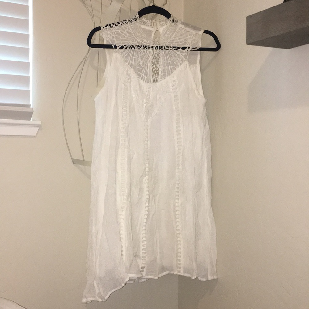White lace dress